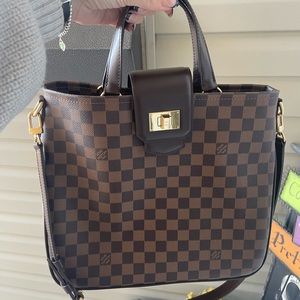 Louis Vuitton shoulder bag